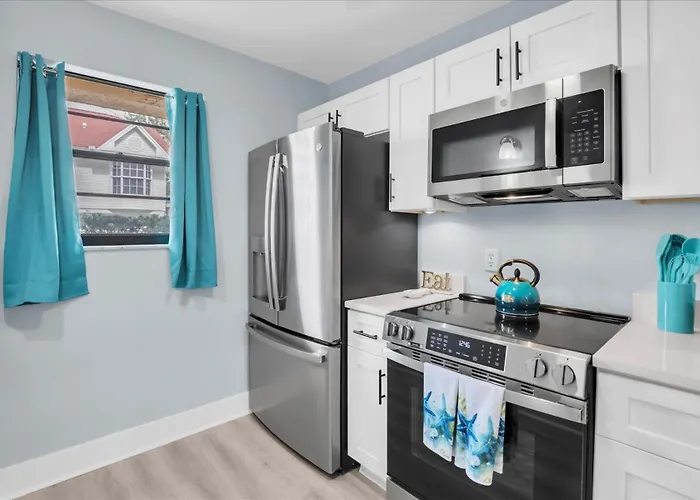 Indian Shores Waterway View, Walk To Beach, Pool Hot Tub, Dock *